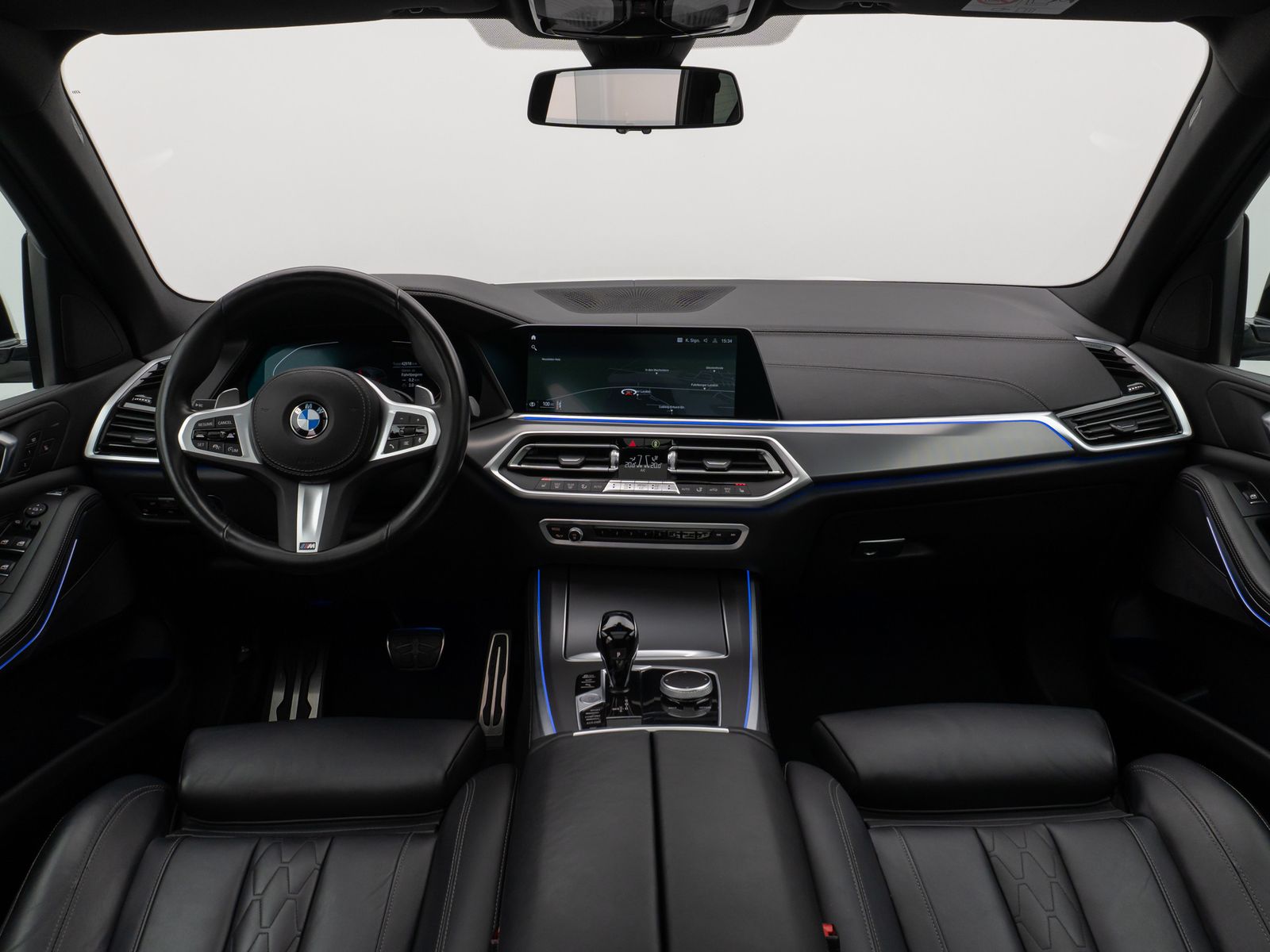 Fahrzeugabbildung BMW X5 xD30d M Sport 360°Panorama Laser HUD DAB HiFi