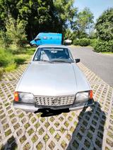 Opel Ascona C mit neuen Zahnriemen, Ölwech... - Opel Gebrauchtwagen von 1985