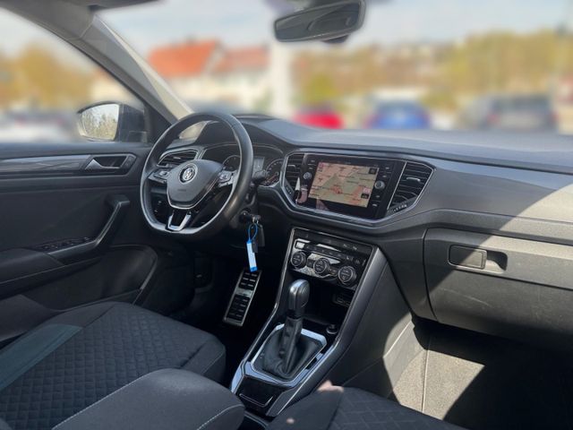 T-Roc IQ.DRIVE 2.0 TDI DSG LED Navi ACC Climatro