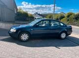 Volkswagen VW PASSAT 1.6 - gebrauchte VW Passat aus dem Jahr 2000