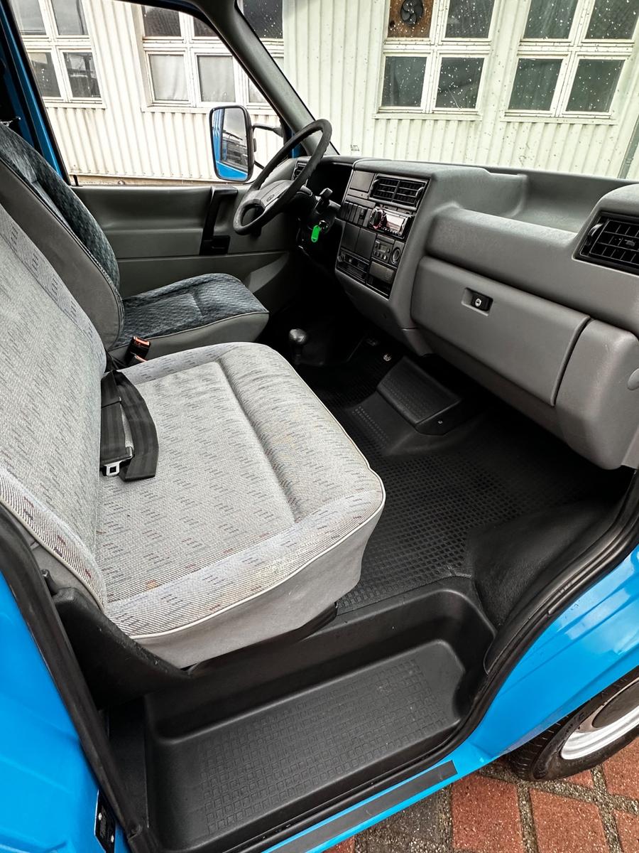 Volkswagen T4 Doppelkabine Pritsche 2.5 Benzin Automatik