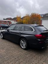 BMW 525d Touring  - graue BMW 525