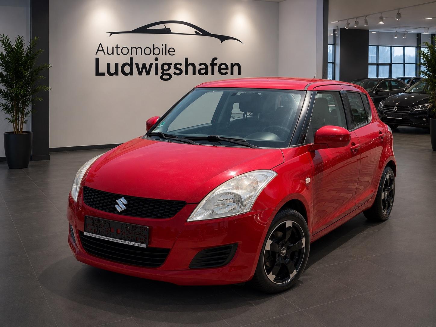 Suzuki Swift**Scheckheft**