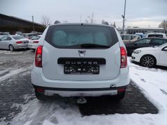 Fahrzeugabbildung Dacia Duster Duster 1.6 16V 4x4 *AHK* KAMERA* 8fach be