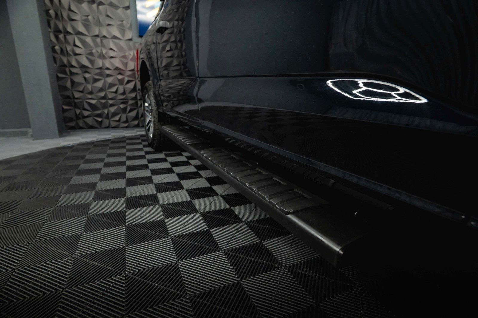 Fahrzeugabbildung Ford F150 5.0L V8 4x4 Offroad  SuperCrew RAPTOR 19%