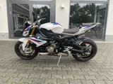 BMW S 1000 R HP Akrapovic - Sport & Dynamic Paket - Angebote