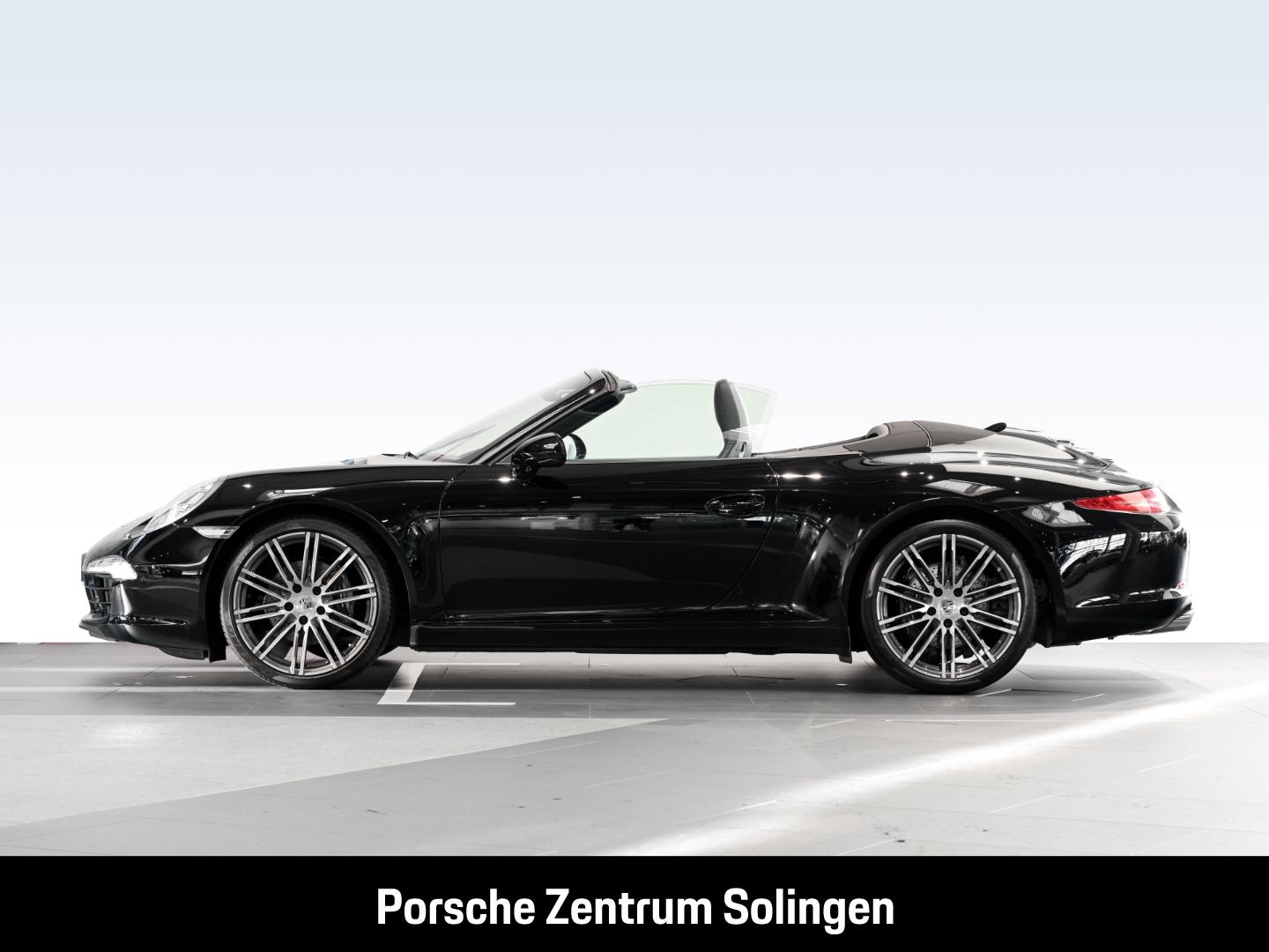 Porsche 911 Carrera Cabriolet Black Edition PDK Sportabg