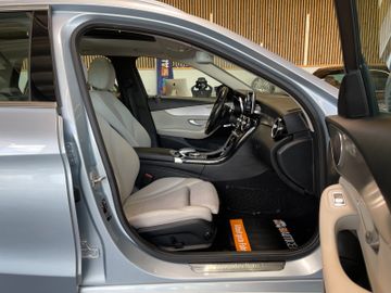 Mercedes-Benz C 250 T BlueTec  d *LED*AHK*KAMERA*NAVI*PDC*