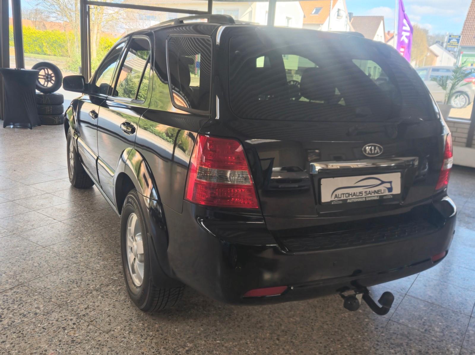 Kia Sorento 2.5 CRDI VGT EX, TÜV, Service Neu, AHK