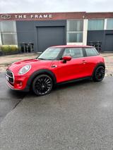 MINI Cooper Automatik Rot 18 Zoll Felgen  - : Felgen 18 Zoll