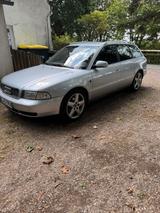 Audi A4 B5 Avant 2.4 6 Zylinder - Audi A4 aus 1997: Kombi