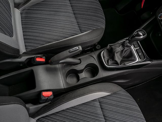 Opel Crossland 120 Jahre Fernlicht-Assistent Sitzhzg.