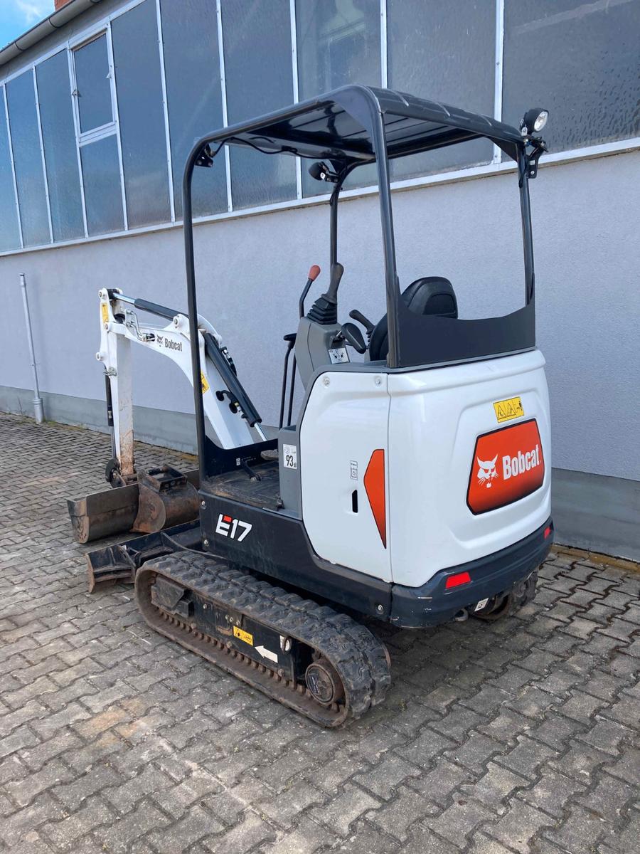 Bobcat E17 - Schutzdach