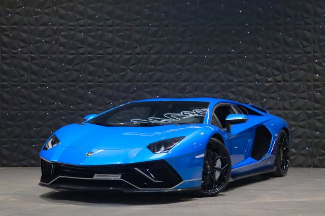 Lamborghini Aventador Ultimae - Lift - Camera - Ad Personam