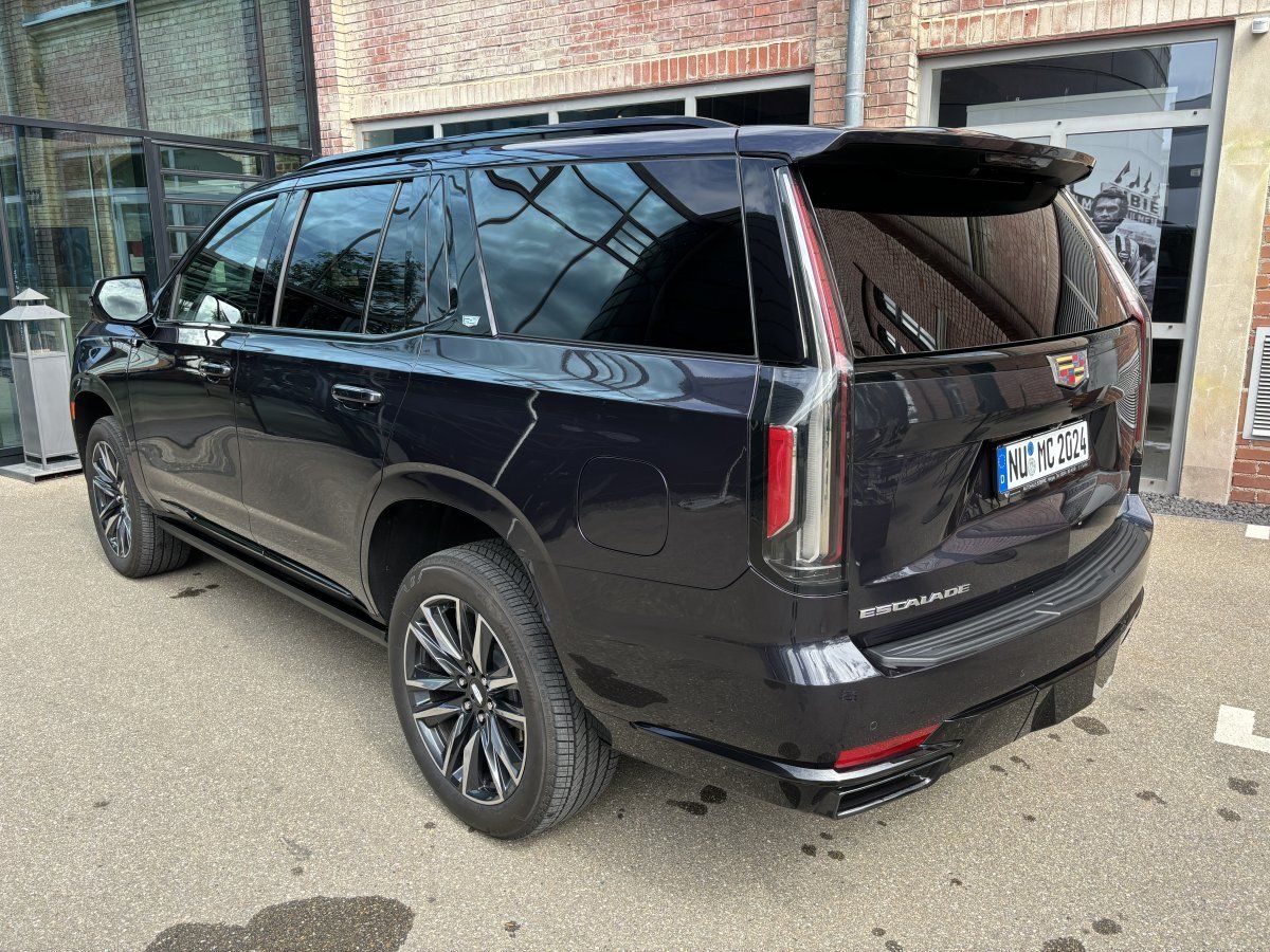 Cadillac Escalade (6.2l V8 Platinum Sport EU-Navi/AHK 3,5t)