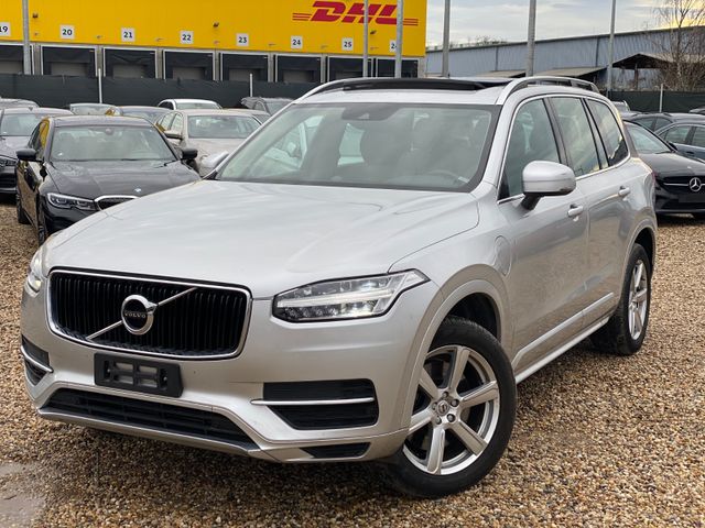 Volvo XC90 Momentum Plug-In Hybrid AWD