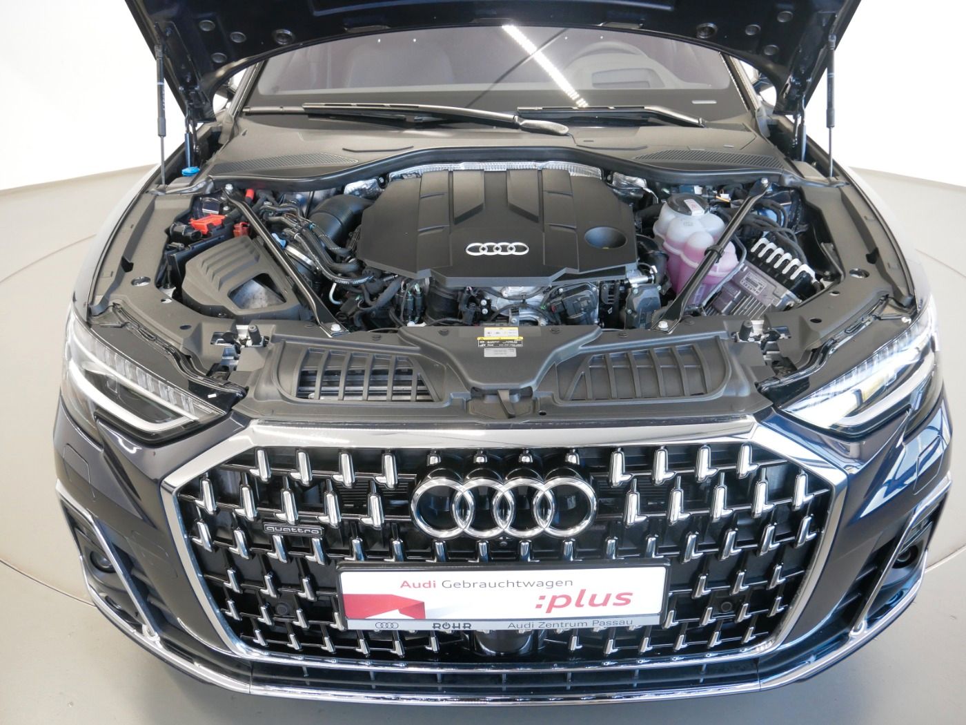 Audi A8 - Bild 20