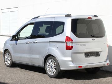 Ford Tourneo Courier - 9