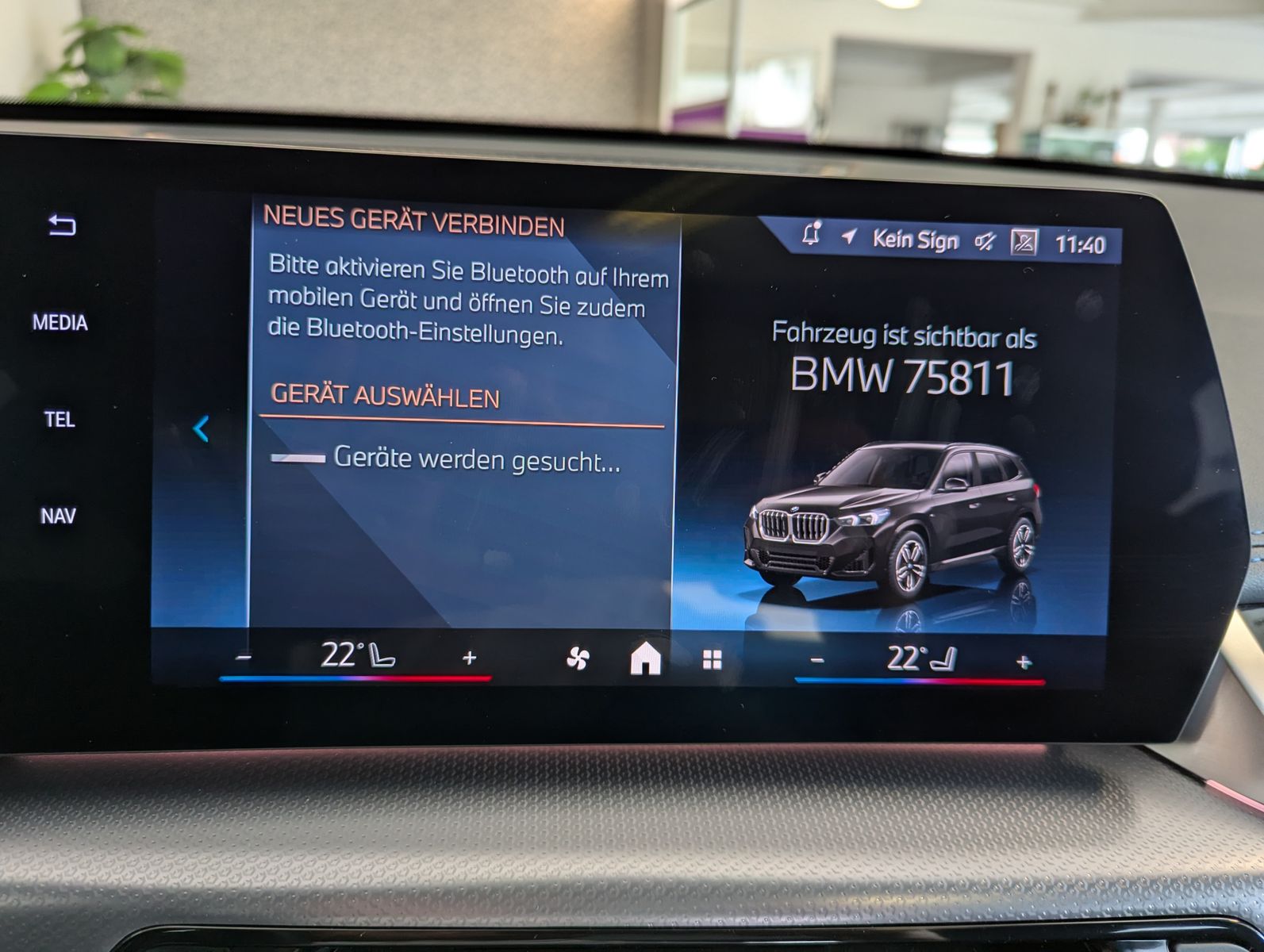 BMW X1 18 i M-Sport Pano Travel-Premium-Paket AHK - Image 31