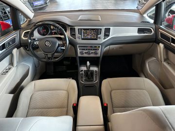 Volkswagen Golf Sportsvan *TEMPO*NAV*PDC*CAM*2-ZONEN*AHK*