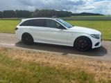 Mercedes-Benz C 450 AMG 4MATIC T Autom. AMG - Mercedes-Benz C 450 AMG mit Benzin-Antrieb: Automatik