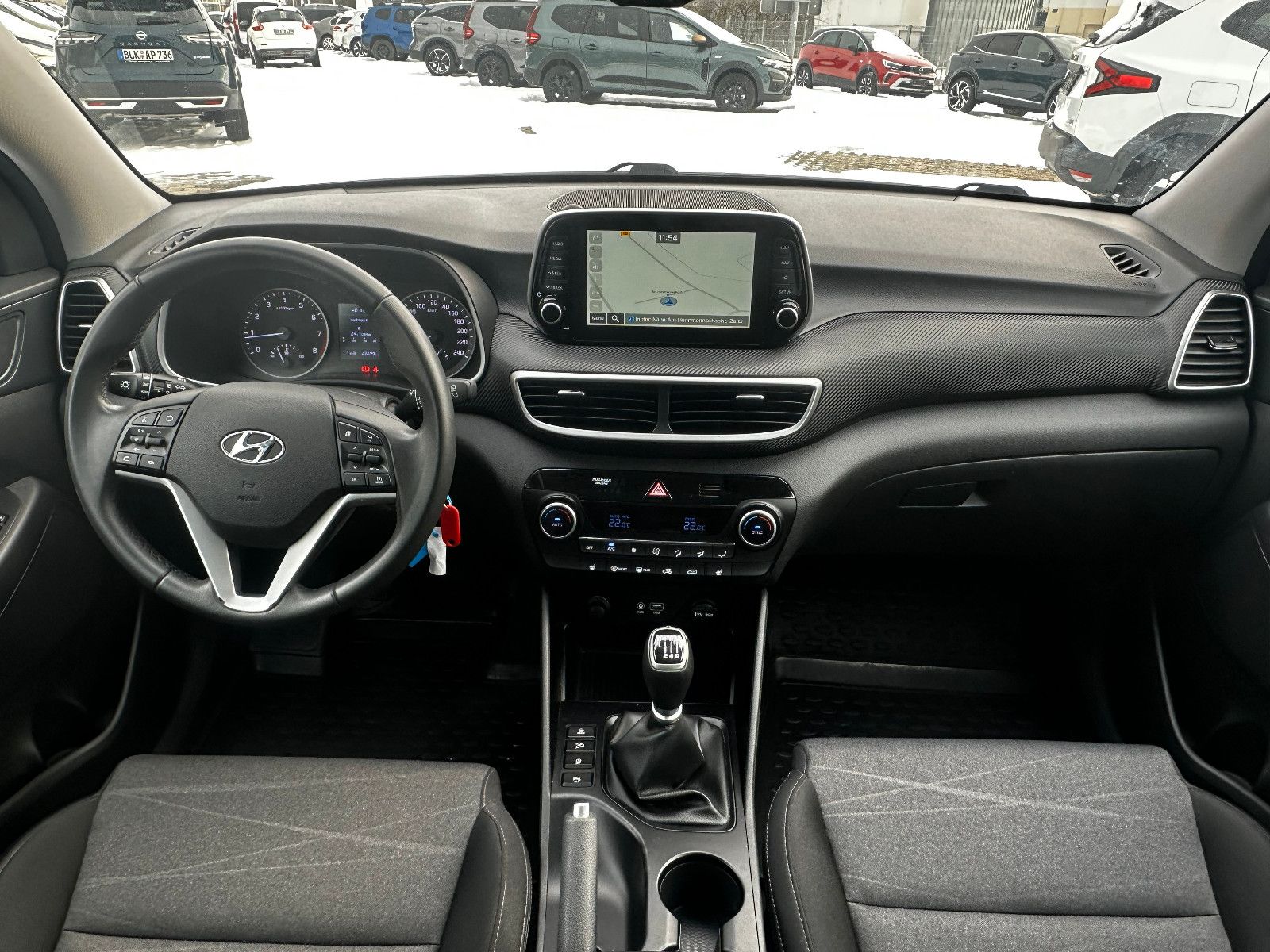 Fahrzeugabbildung Hyundai Tucson 2WD Navi Klimaautom. 2. Hand Top Zustand