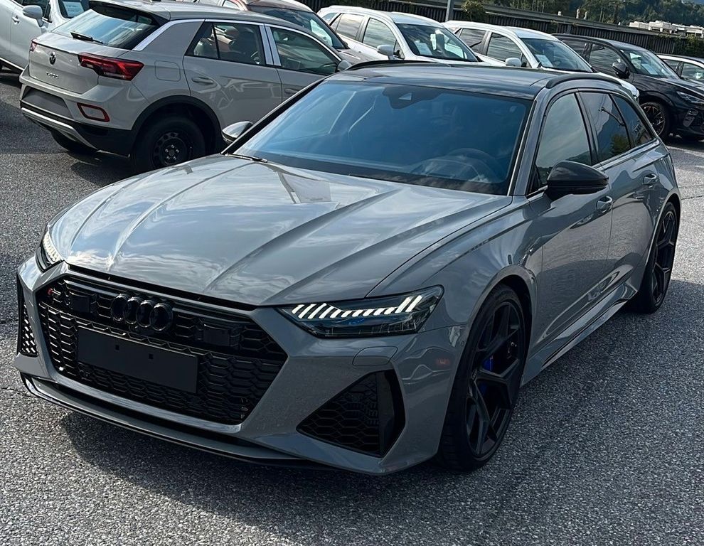 Audi RS6 Performance Keramik/GT-Sitze/Pano VOLL!!!