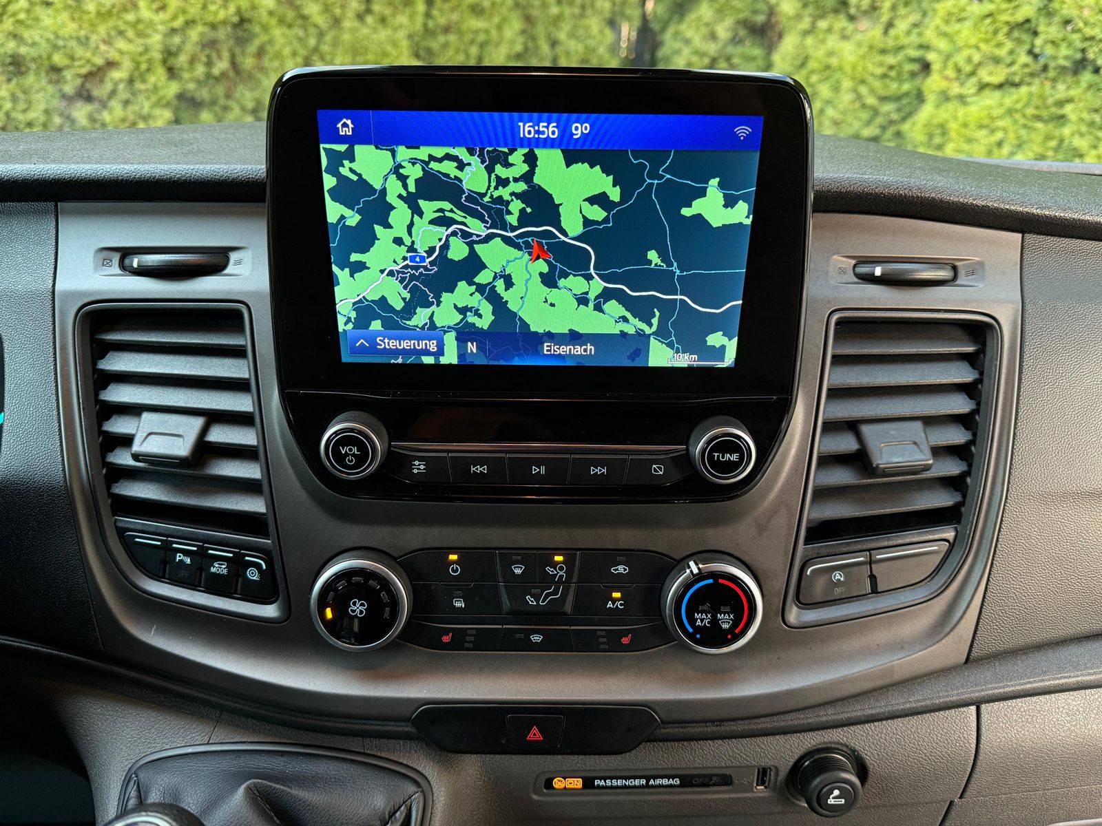 Fahrzeugabbildung Ford Transit Custom 300 L2 3Si+NAVI+SHZ+KAM+DAB+SYNC3