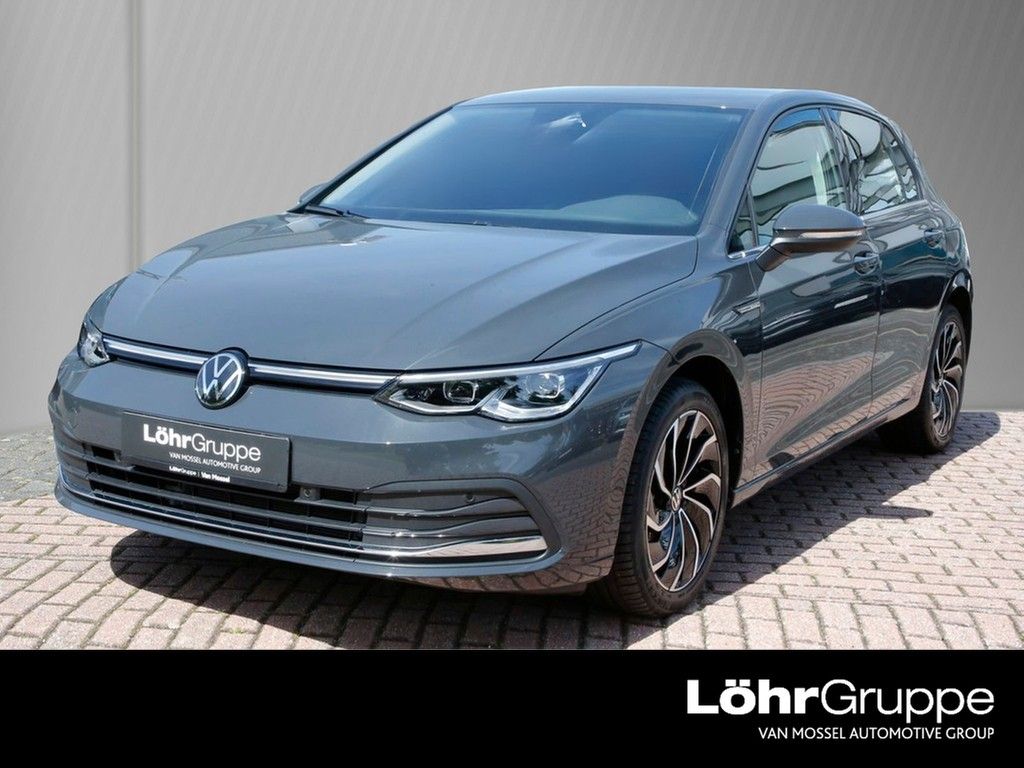 Volkswagen Golf VIII 1.5 eTSI Style 17" AppC.+VC ACC LED RF