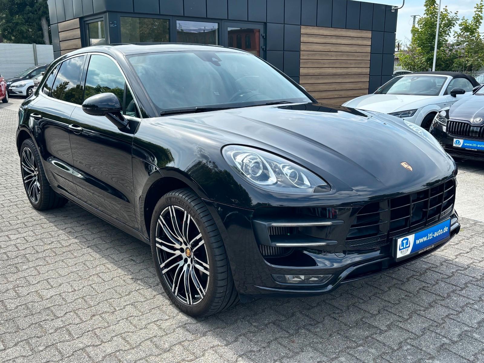 Porsche Macan Turbo 21Zoll Carbon Alcantara Panorama