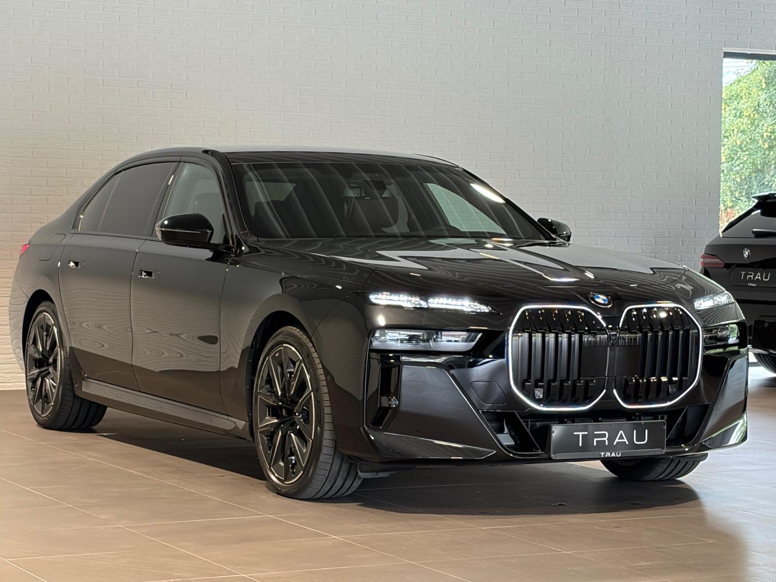 BMW 740 d xD M Sport SKY Kristall B&W Massage