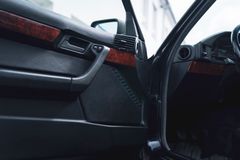 Fahrzeugabbildung ALPINA B10 Biturbo *Sonderlack / Büffel / Recaro*