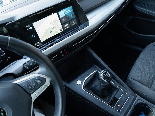 Golf VIII Variant Life TSI ACC NAV Lernkradhzg.