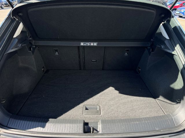 T-Roc 1.0 TSI Style - APP*Assistenz*Shzg*LED!!!
