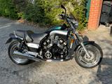 Yamaha V-Max 1200 2WE - YAMAHA STREETFIGHTER