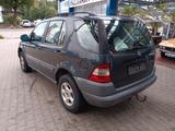 Mercedes-Benz ML 230 - gebrauchte Mercedes-Benz ML-Klasse aus dem Jahr 2000