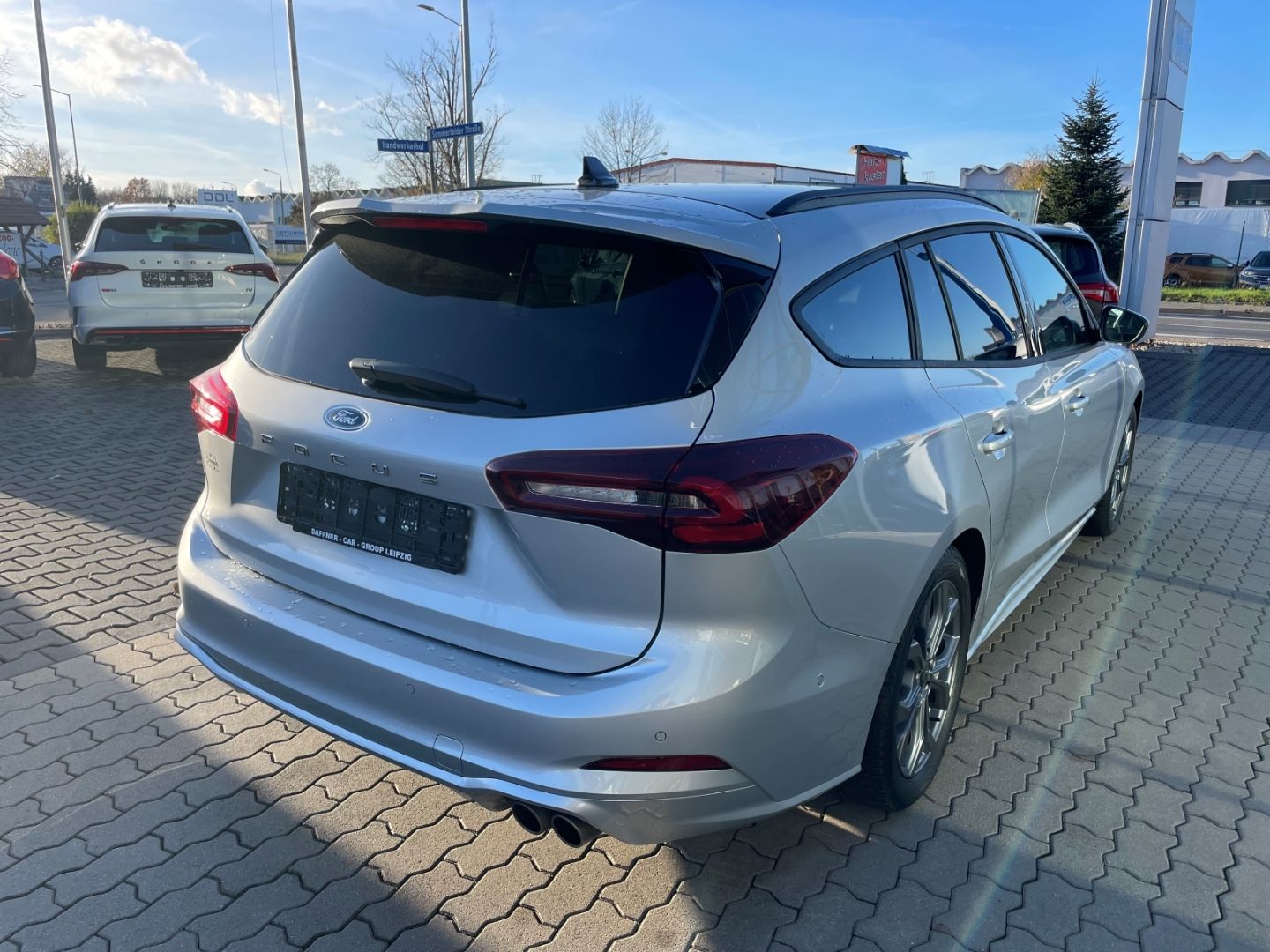 Fahrzeugabbildung Ford Focus ST-Line X LED totWinkAss Schiebedach Kamer