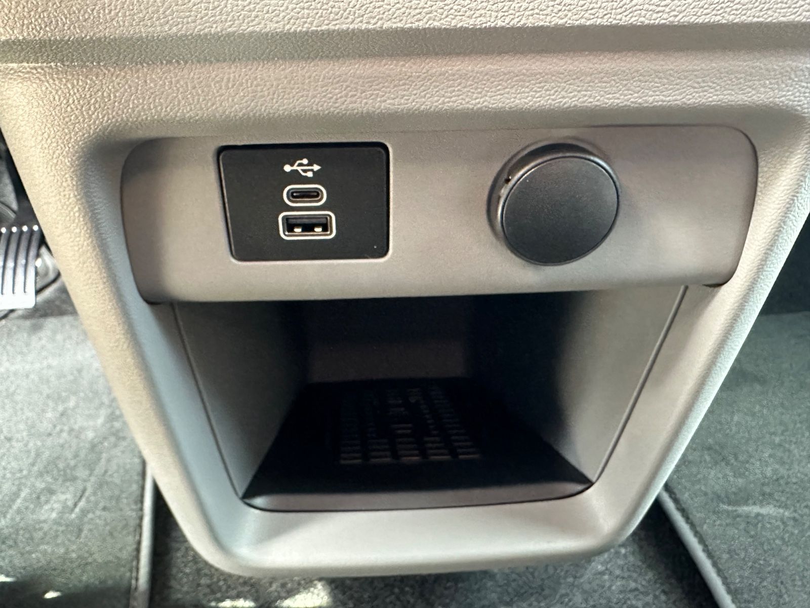 Ford Tourneo Custom - Bild 16