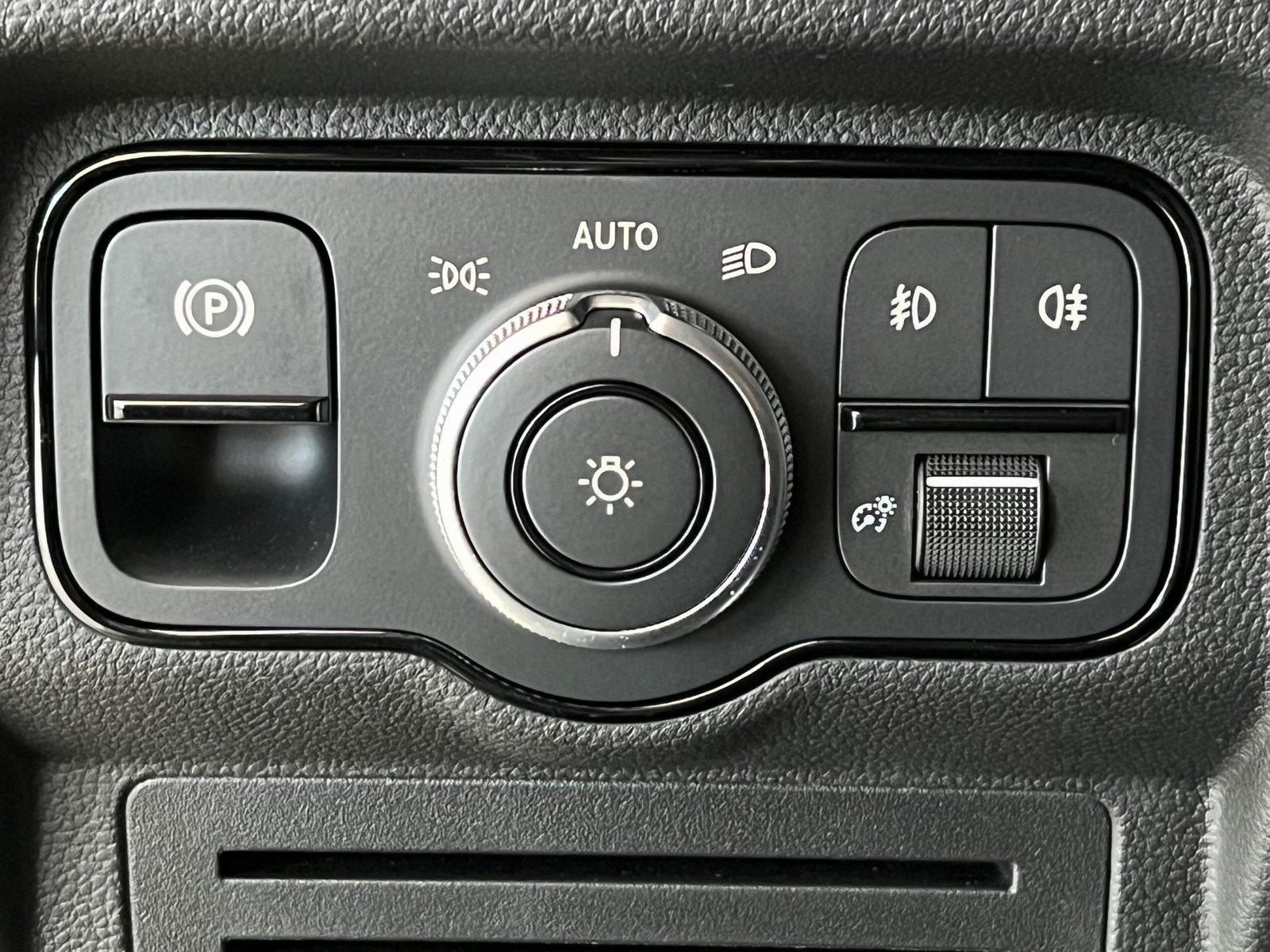 Mercedes-Benz T 180 d Progressive MBUX+NAVI+LED+AHK+Kamera+17"