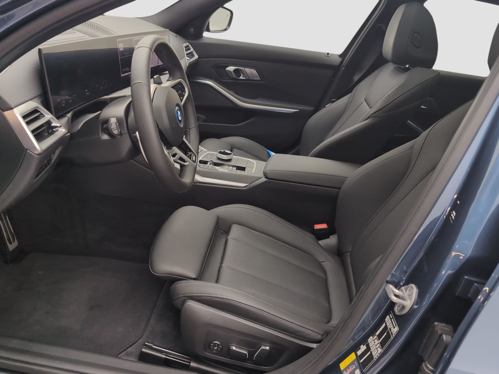 BMW 330 - Bild 8