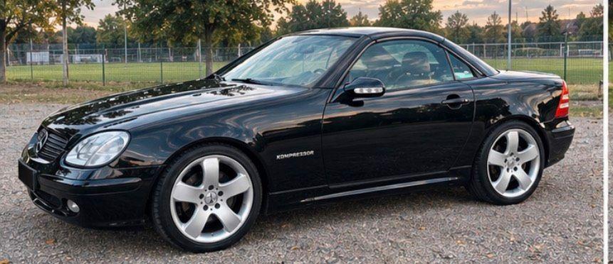 Mercedes-Benz SLK 230