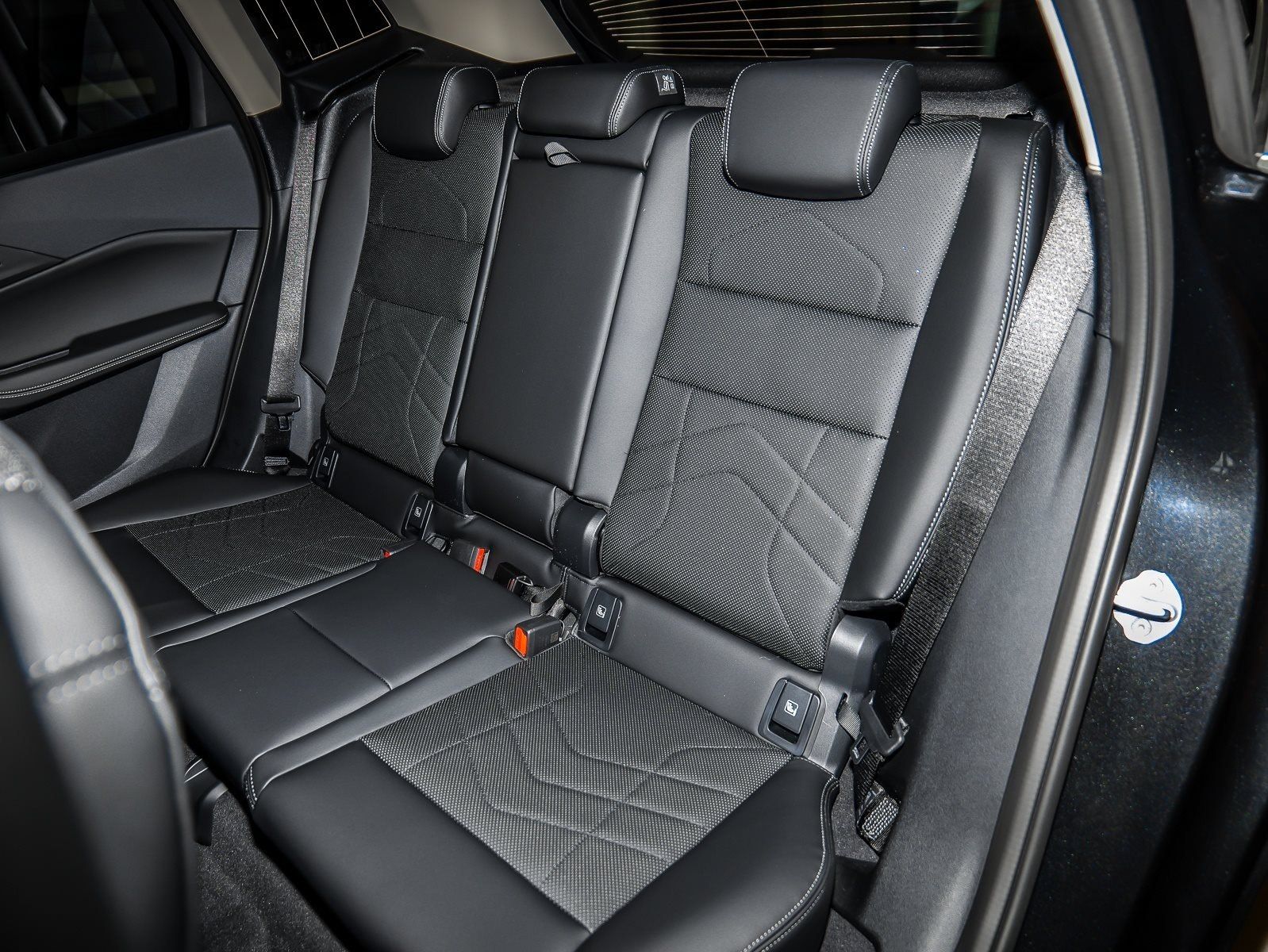 BMW 218 Active Tourer - Bild 9