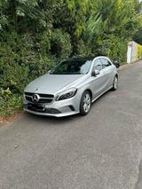 Mercedes-Benz A 180 - Urban Pano-SD. LED Navi Harman Kardon  - Mercedes-Benz A 180 Gebrauchtwagen in Essen