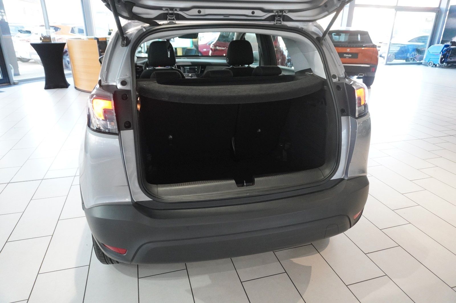 Fahrzeugabbildung Opel Crossland (X) 1.2 EDITION NAVI/LED/KAMERA/DAB+