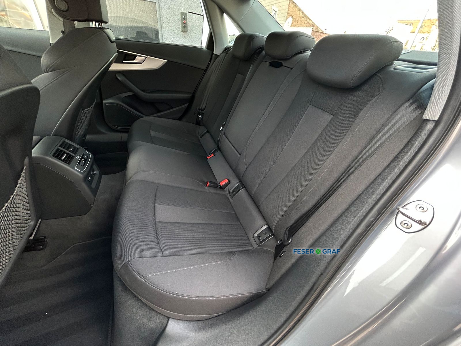 Audi A4 - Bild 8