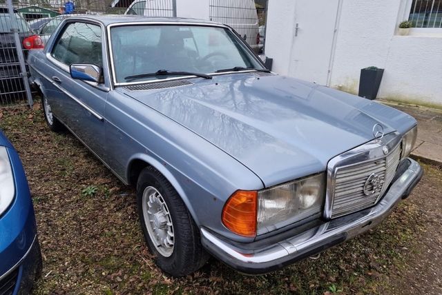 Mercedes-Benz 230 CE  COUPE /AUTOMATIK / ESSD /  2 - HAND *