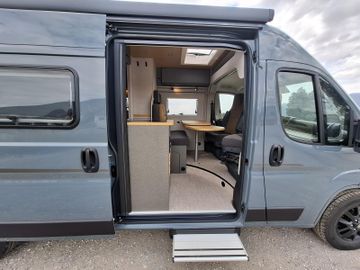 HYMER  ERIBA  HYMERCAR Redwood 600 Explorer Backrack Lithium Dieselhzg.