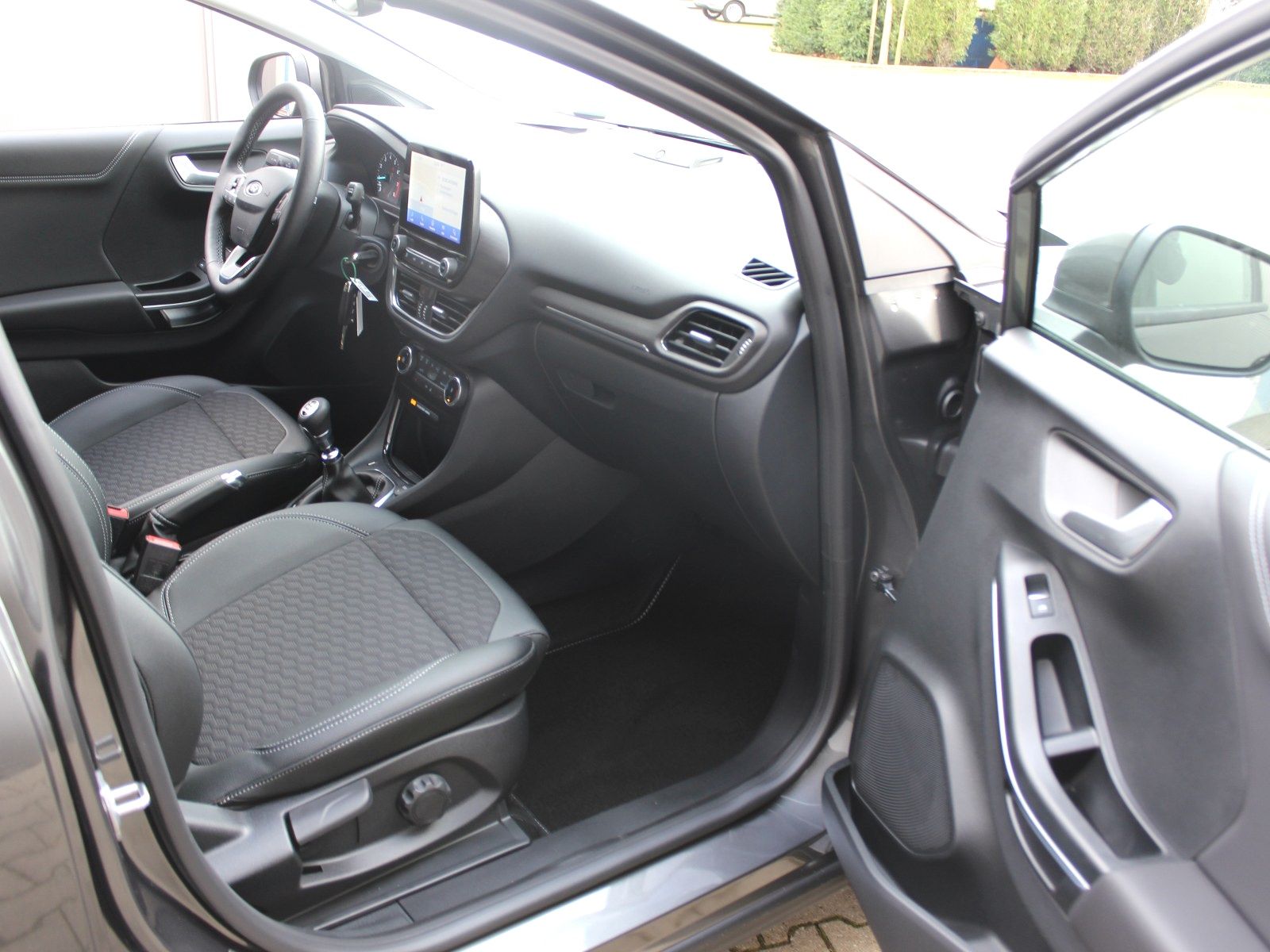Fahrzeugabbildung Ford Puma Titanium X