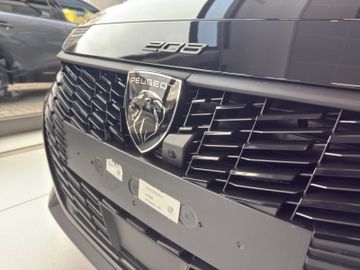 Peugeot 208 Allure 156 Elektro 360 Kam.+KeyLess+Navi