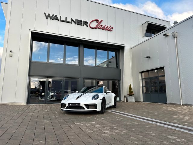 PORSCHE 911 Carrera 4 GTS*Unfallfrei*Approved*Lift VA